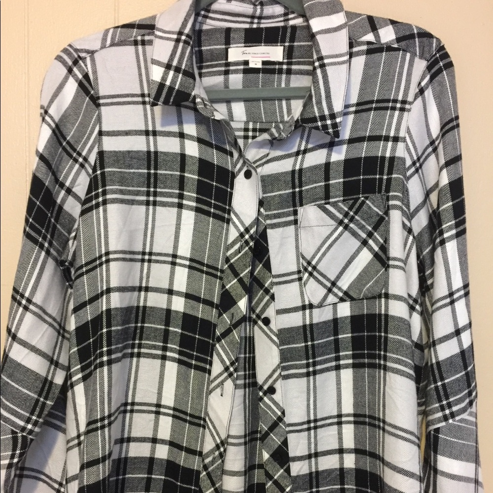 Vince Camuto 3-$30🌈